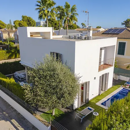 Salines House Villa